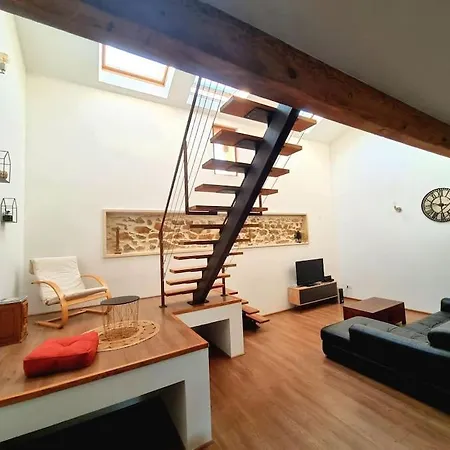 Ancienne Remise Viticole Amenagee En Loft Σπίτι διακοπών